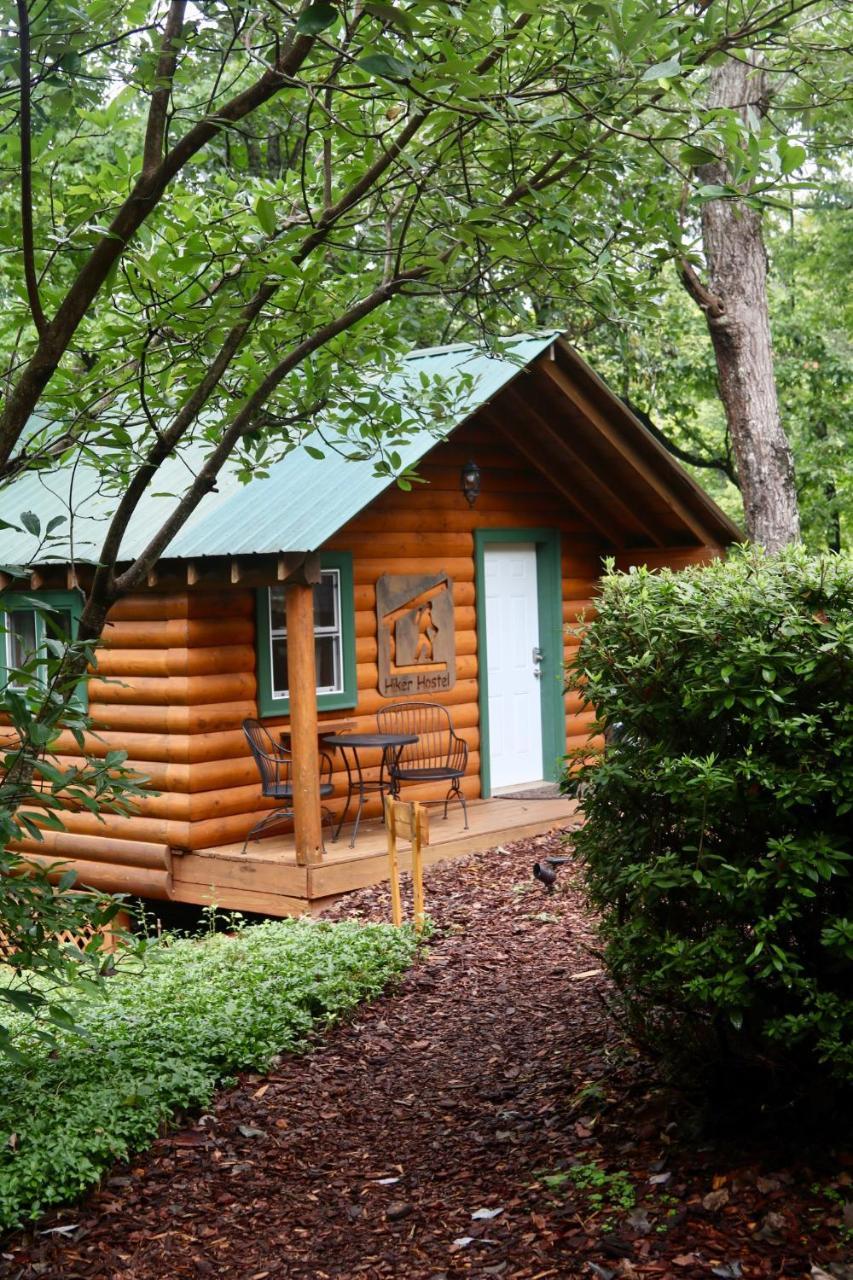 Hotel Barefoot Hills Dahlonega Exterior foto